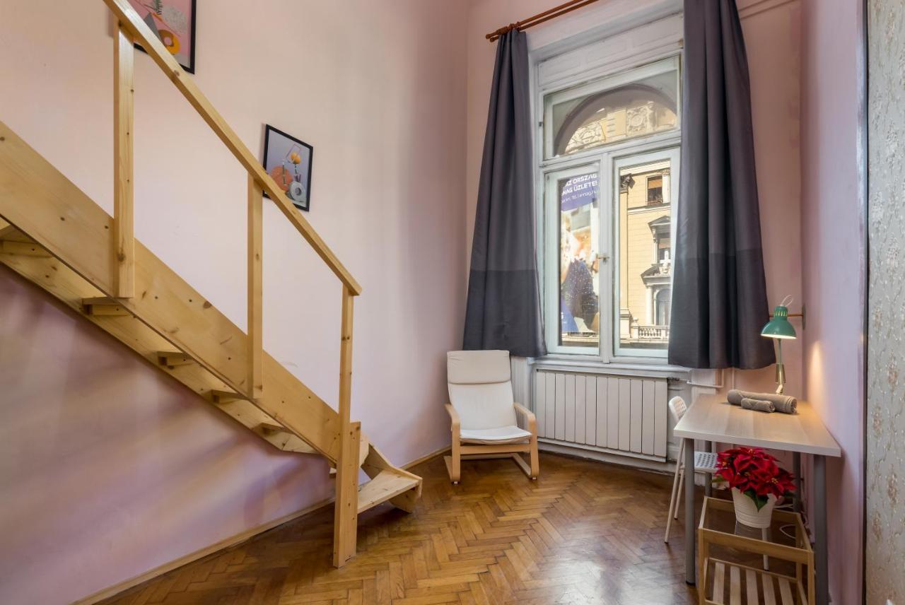 Budapest Three Cats Hostel المظهر الخارجي الصورة